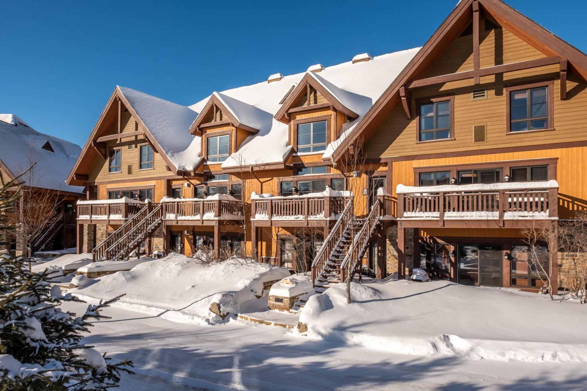 Charming Corner Unit Retreat On -1510-22 Villa Mont-Tremblant Exterior photo